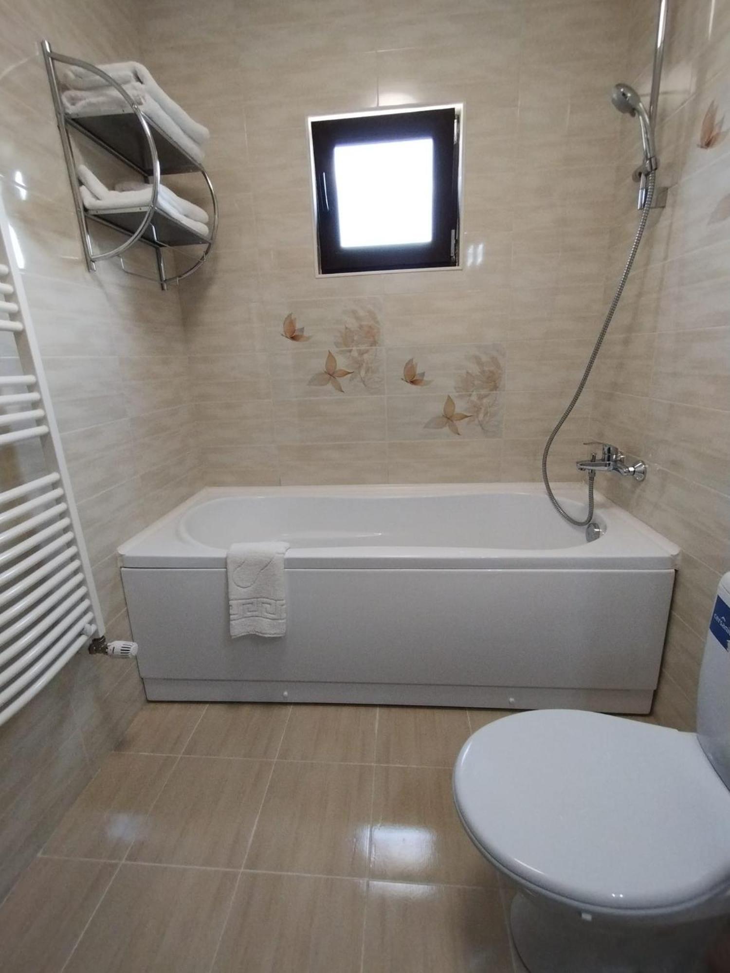 La Amy Apartman Pangarati Kültér fotó