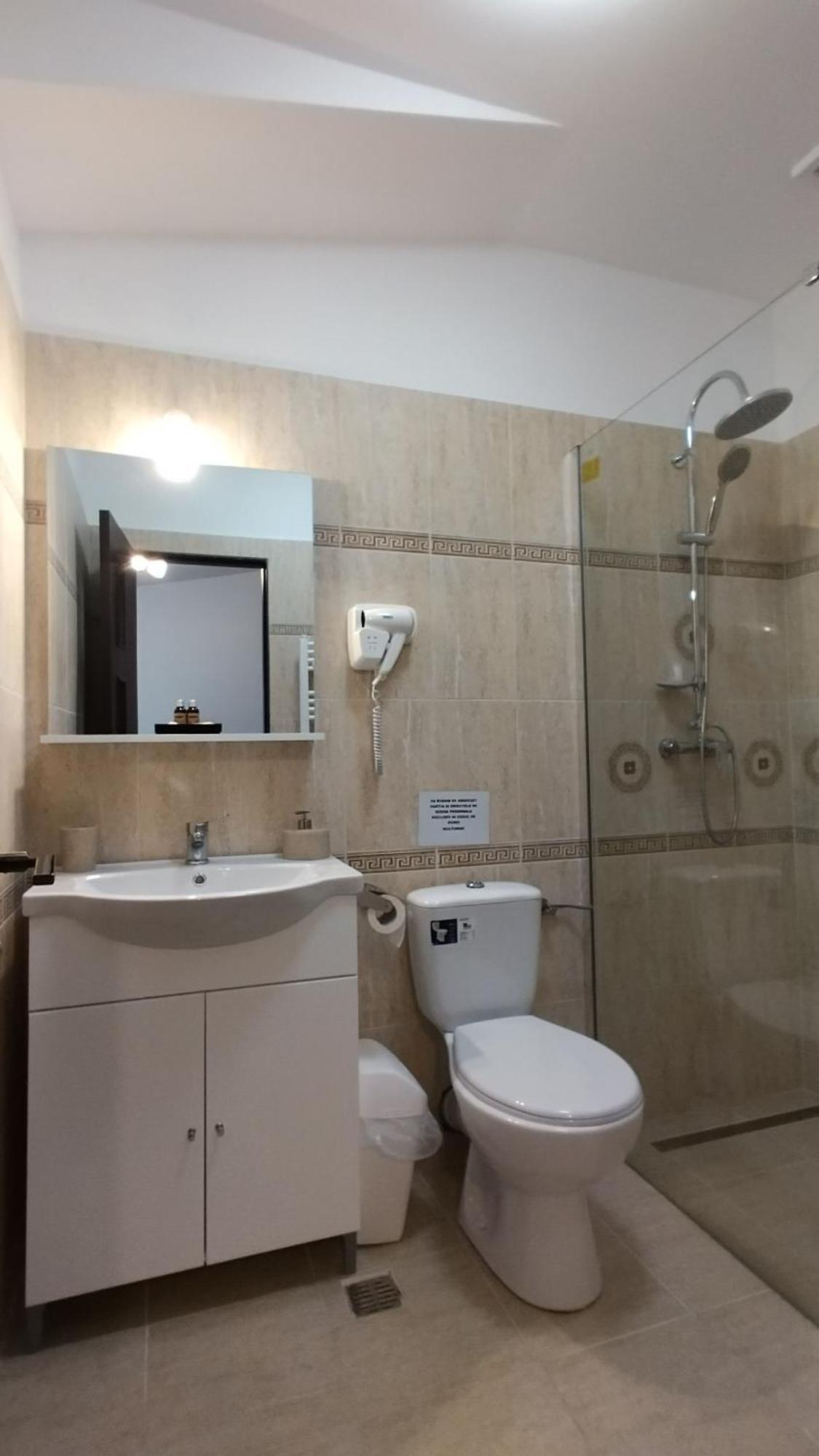La Amy Apartman Pangarati Kültér fotó