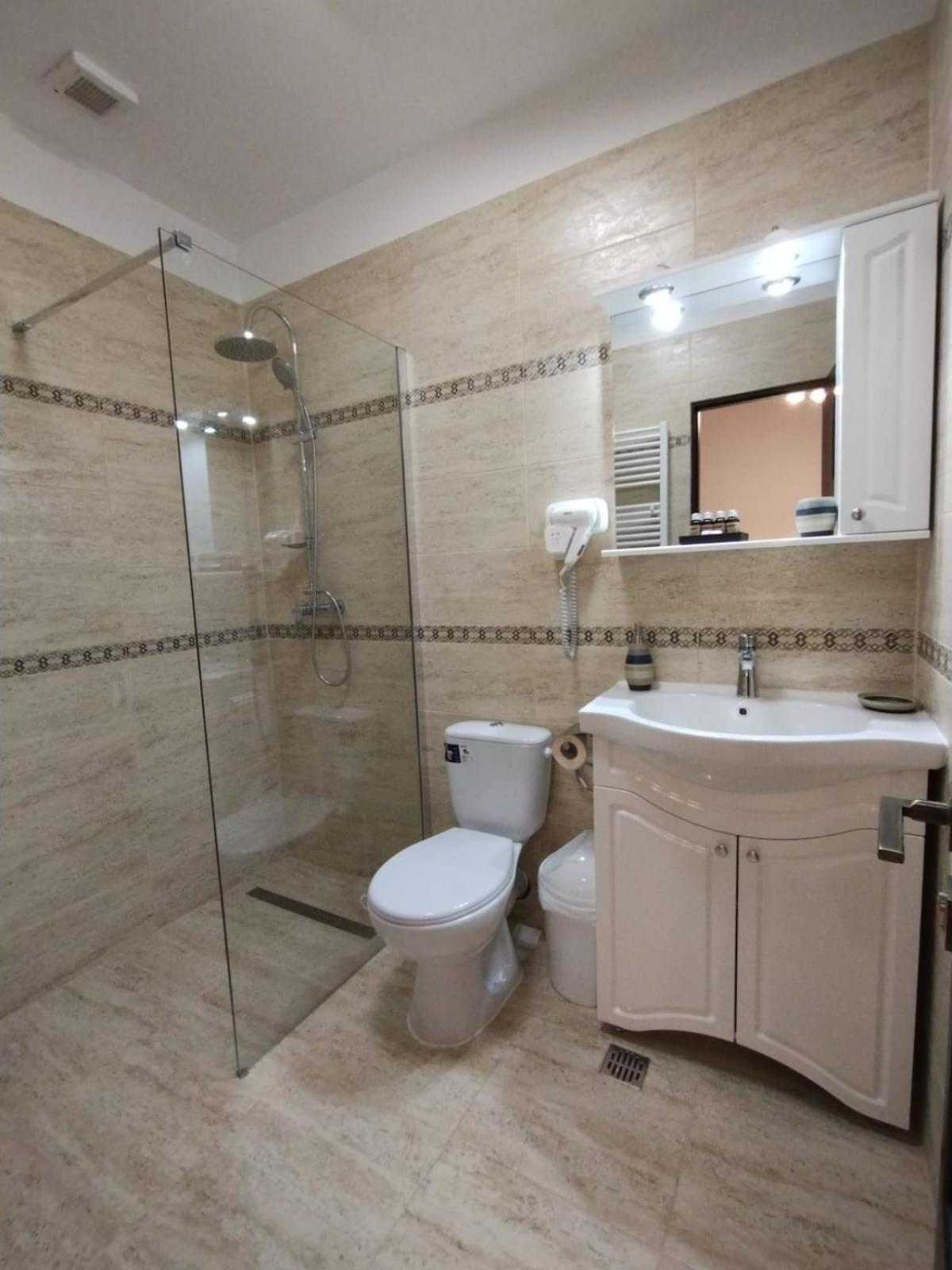 La Amy Apartman Pangarati Kültér fotó